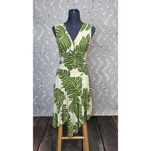 Speechless Dress L Green White Tropical Leaf Twist Front Fit Flare Beach